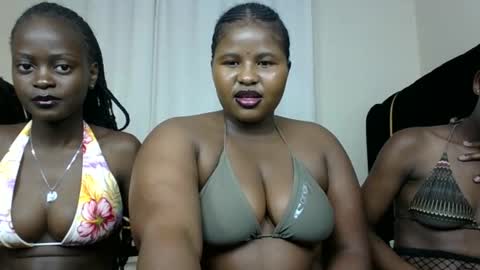 m_pretty_p online show from 12/12/24, 05:52