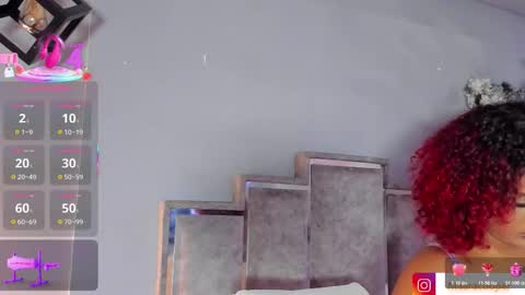 Snapshot of maaracooper chatting on 11/21/25, 01:48 Maraacooper online show from 11/21/25, 01:48