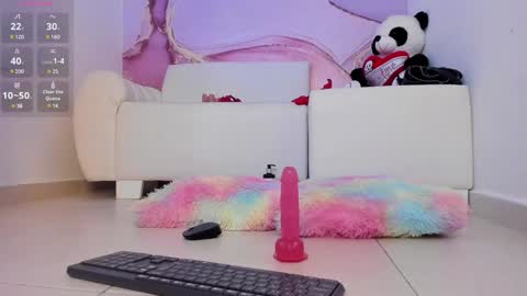 Snapshot of maariangel chatting on 12/15/24, 11:42 Mariangel  online show from 12/15/24, 11:42