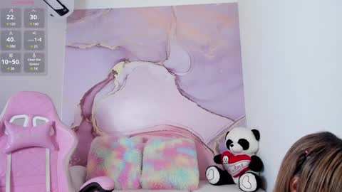 Snapshot of maariangel chatting on 12/19/24, 07:51 Mariangel  online show from 12/19/24, 07:51