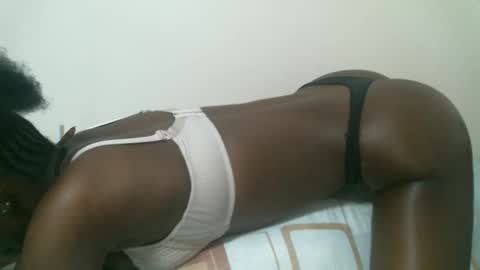 Snapshot of maars_mimi chatting on 09/09/25, 04:56 maars_mimi online show from 09/09/25, 04:56