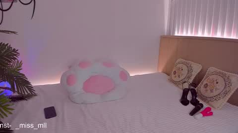 Snapshot of maarym chatting on 02/16/25, 07:05 Mary online show from 02/16/25, 07:05