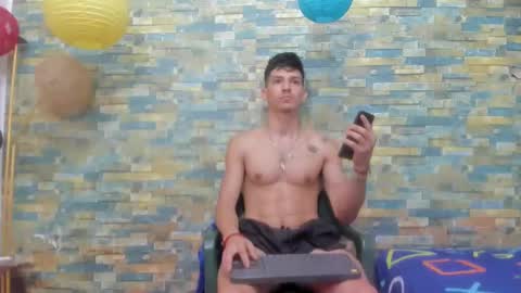 Snapshot of maaster420 chatting on 01/17/25, 03:53 itgram pezlo josue online show from 01/17/25, 03:53