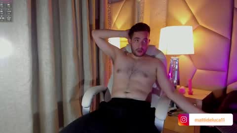 Snapshot of maatt_de_luca chatting on 09/18/25, 06:43 Matt De Luca online show from 09/18/25, 06:43