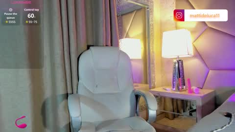 Snapshot of maatt_de_luca chatting on 09/25/25, 07:06 Matt De Luca online show from 09/25/25, 07:06