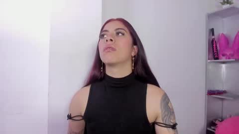 Snapshot of maazikeen chatting on 10/01/25, 07:03 Mazikeen  online show from 10/01/25, 07:03