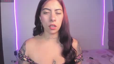 Snapshot of maazikeenx chatting on 07/02/26, 04:18 Sara online show from 07/02/26, 04:18