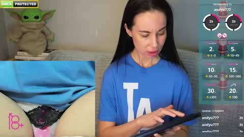 Snapshot of mabuhay_girl chatting on 01/12/25, 02:24 You let people into your sea and they kill your fish online show from 01/12/25, 02:24