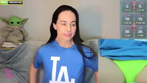 Snapshot of mabuhay_girl chatting on 01/19/25, 09:55 You let people into your sea and they kill your fish online show from 01/19/25, 09:55