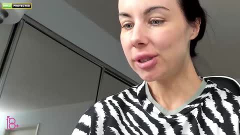 Snapshot of mabuhay_girl chatting on 12/05/25, 01:03 You let people into your sea and they kill your fish online show from 12/05/25, 01:03