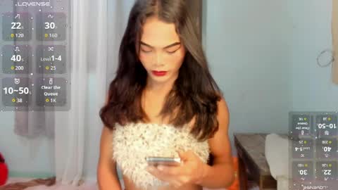 Snapshot of mabuhay_lola chatting on 04/07/26, 11:54 Divina online show from 04/07/26, 11:54