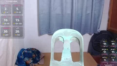 Snapshot of mabuhay_lola chatting on 05/31/26, 10:44 Divina online show from 05/31/26, 10:44