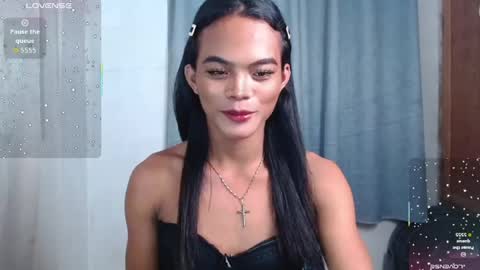 Snapshot of mabuhay_lola chatting on 06/22/26, 08:00 Divina online show from 06/22/26, 08:00