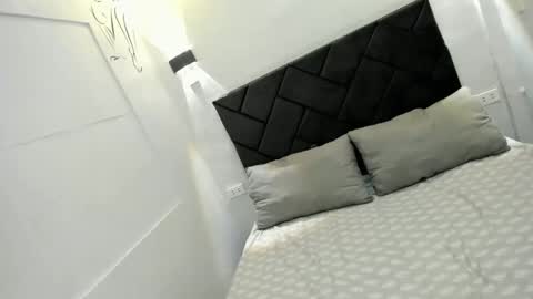 mabuhay_lyn online show from 11/11/25, 06:35