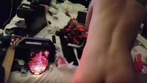 mac1119 online show from 02/11/26, 07:57