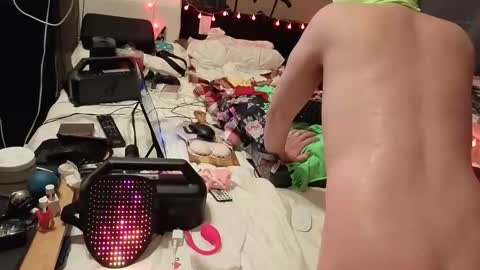 mac1119 online show from 03/02/26, 08:43