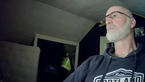 Snapshot of mac8181 chatting on 12/20/24, 10:05 mac8181 online show from 12/20/24, 10:05