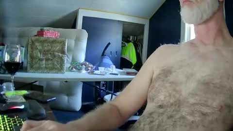 Snapshot of mac8181 chatting on 12/22/24, 07:52 mac8181 online show from 12/22/24, 07:52