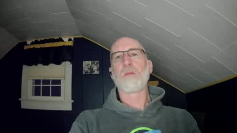 Snapshot of mac8181 chatting on 01/11/25, 11:34 mac8181 online show from 01/11/25, 11:34