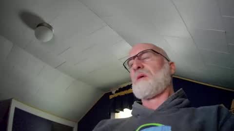 Snapshot of mac8181 chatting on 02/01/25, 12:37 mac8181 online show from 02/01/25, 12:37