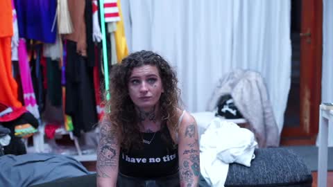 Mac Troy online show from 02/10/25, 04:58