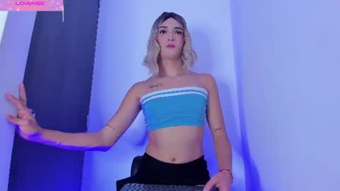 macarena_05_ online show from 07/10/26, 01:32