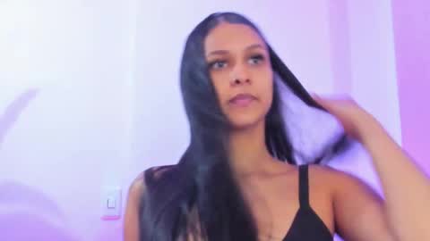 Snapshot of macarenasmith1 chatting on 12/03/25, 11:08 macarenasmith1 online show from 12/03/25, 11:08