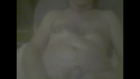 Snapshot of macbewdekan25 chatting on 04/24/26, 10:39 macbewdekan25 online show from 04/24/26, 10:39