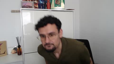 Machete online show from 04/18/26, 10:52