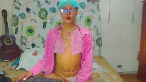 Snapshot of machissex chatting on 03/17/26, 10:13 machissex online show from 03/17/26, 10:13
