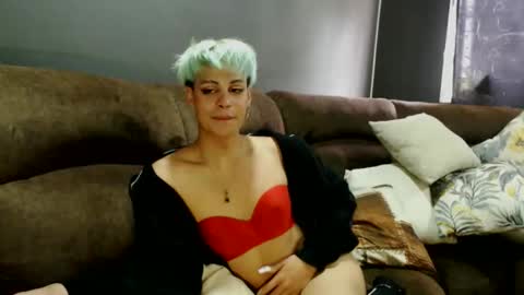 Snapshot of machissex chatting on 04/11/26, 05:28 machissex online show from 04/11/26, 05:28