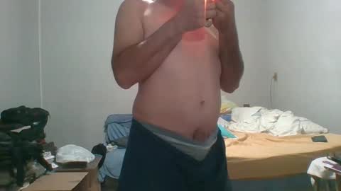 Snapshot of machoalex chatting on 01/12/25, 04:40 MACHOLIVRE online show from 01/12/25, 04:40