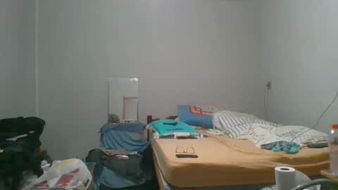 Snapshot of machoalex chatting on 01/17/25, 04:26 MACHOLIVRE online show from 01/17/25, 04:26