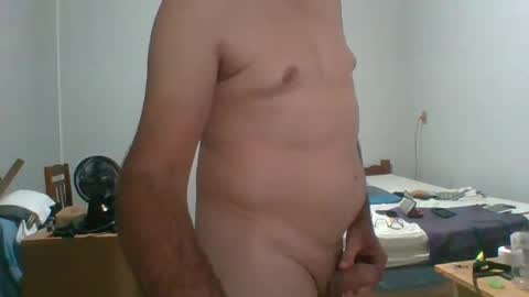 Snapshot of machoalex chatting on 02/01/25, 12:16 MACHOLIVRE online show from 02/01/25, 12:16