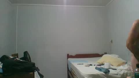 Snapshot of machoalex chatting on 02/05/25, 07:07 MACHOLIVRE online show from 02/05/25, 07:07