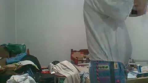 Snapshot of machoalex chatting on 03/01/25, 07:30 MACHOLIVRE online show from 03/01/25, 07:30