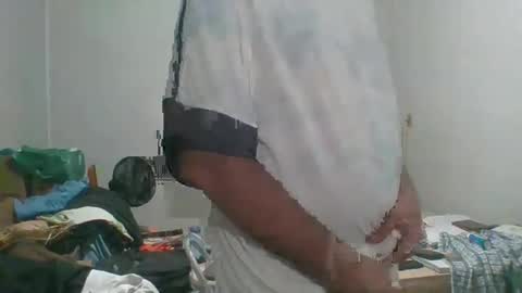 Snapshot of machoalex chatting on 03/03/25, 04:58 MACHOLIVRE online show from 03/03/25, 04:58