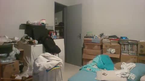 Snapshot of machoalex chatting on 10/14/25, 10:21 MACHOLIVRE online show from 10/14/25, 10:21