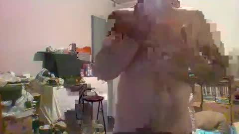 Snapshot of machoalex chatting on 10/21/25, 07:20 MACHOLIVRE online show from 10/21/25, 07:20