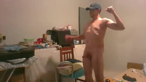 Snapshot of machoalex chatting on 11/29/25, 07:55 MACHOLIVRE online show from 11/29/25, 07:55