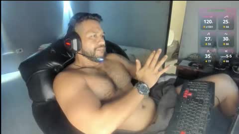 Snapshot of machohandsome chatting on 03/22/26, 12:08 Javier papichulo master how do you want online show from 03/22/26, 12:08