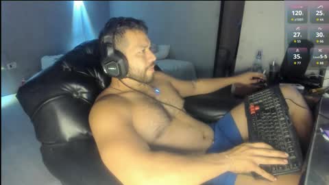 Snapshot of machohandsome chatting on 04/09/26, 09:15 Javier papichulo master how do you want online show from 04/09/26, 09:15