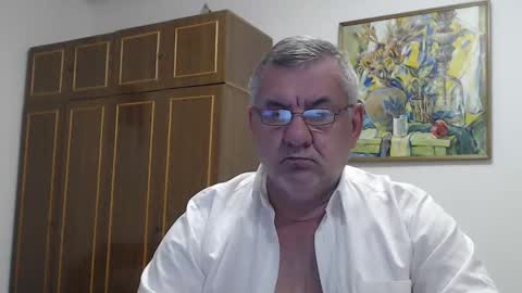 Macho online show from 12/30/24, 08:04