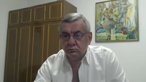 Snapshot of machomale3 chatting on 11/25/25, 12:10 Macho online show from 11/25/25, 12:10