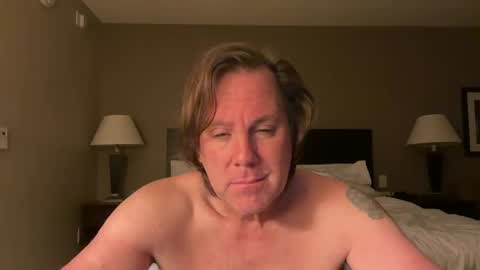 xStraightEdgex online show from 09/24/25, 02:04