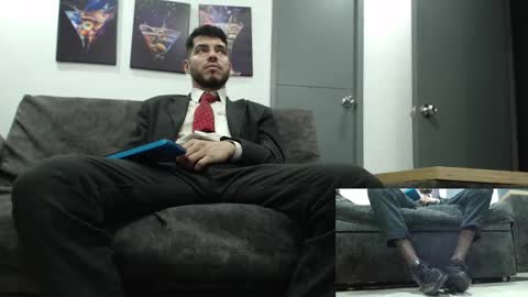 instagram mackdanielsx online show from 11/11/25, 11:05