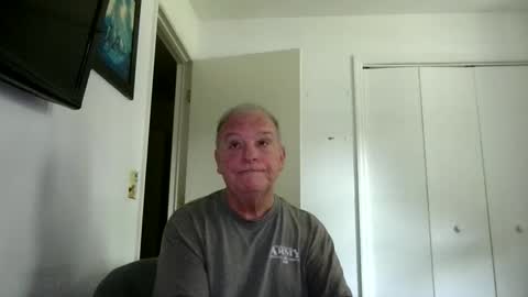 mackdocc001 online show from 04/18/26, 07:07