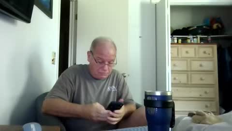 mackdocc001 online show from 07/10/26, 05:15