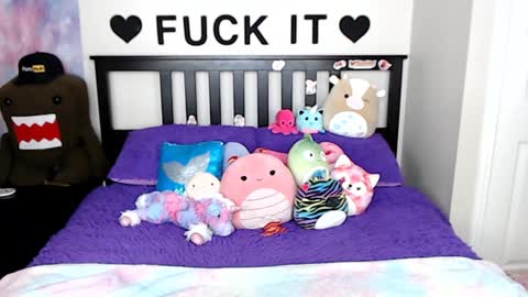 Mackenzie Wolfe online show from 02/04/25, 08:13