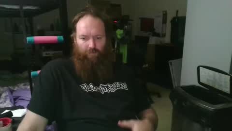 Snapshot of mackhere4u chatting on 11/15/25, 04:54 mackhere4u online show from 11/15/25, 04:54